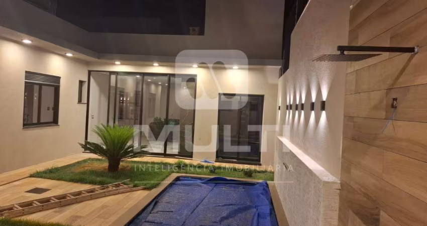 Casa com 3 quartos à venda no Grand Ville, Uberlândia 