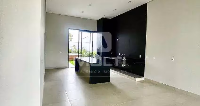 Casa em condomínio fechado com 3 quartos à venda no Alto Umuarama, Uberlândia 
