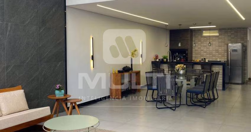 Casa em condomínio fechado com 4 quartos à venda no Brasil, Uberlândia 