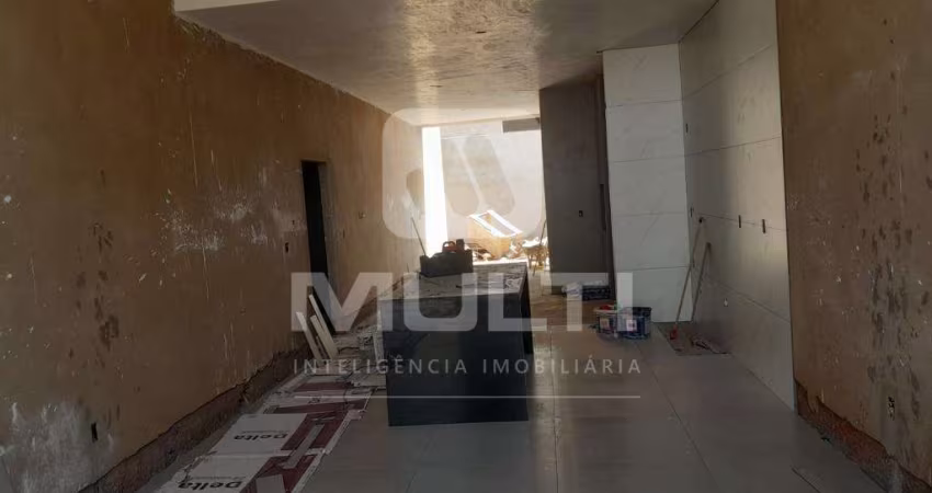 Casa com 3 quartos à venda no Portal do Vale, Uberlândia 