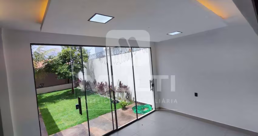 Casa com 3 quartos à venda no Novo Mundo, Uberlândia 