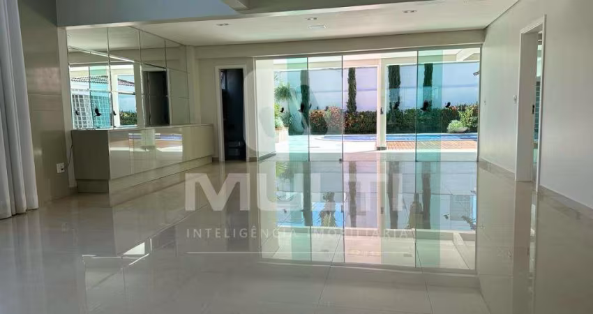 Casa em condomínio fechado com 5 quartos à venda no Gávea Hill, Uberlândia 