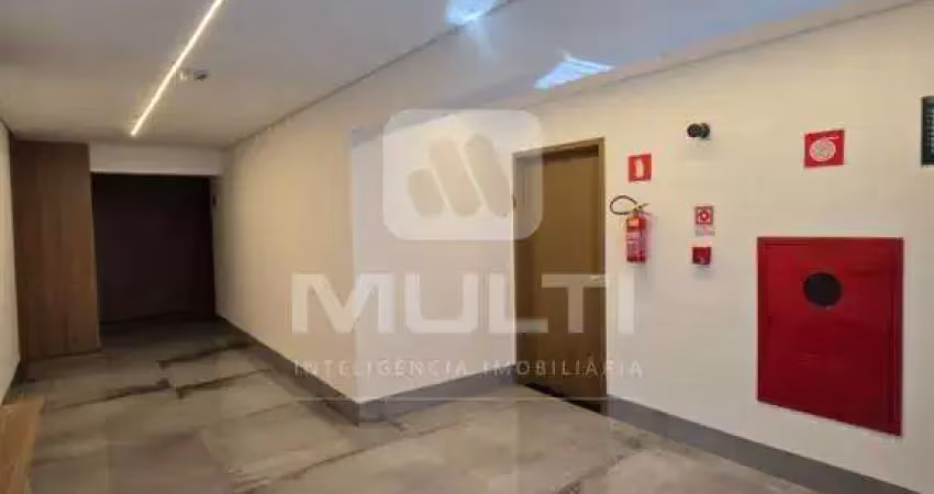 Apartamento com 3 quartos à venda no Martins, Uberlândia 
