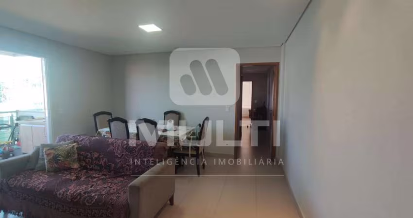 Apartamento com 3 quartos à venda no Morada da Colina, Uberlândia 