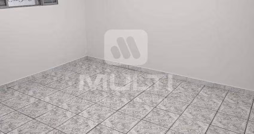 Casa comercial para alugar no Santa Mônica, Uberlândia 