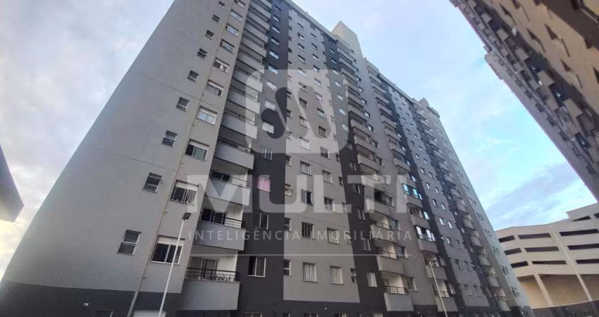 Apartamento com 2 quartos para alugar no Martins, Uberlândia 