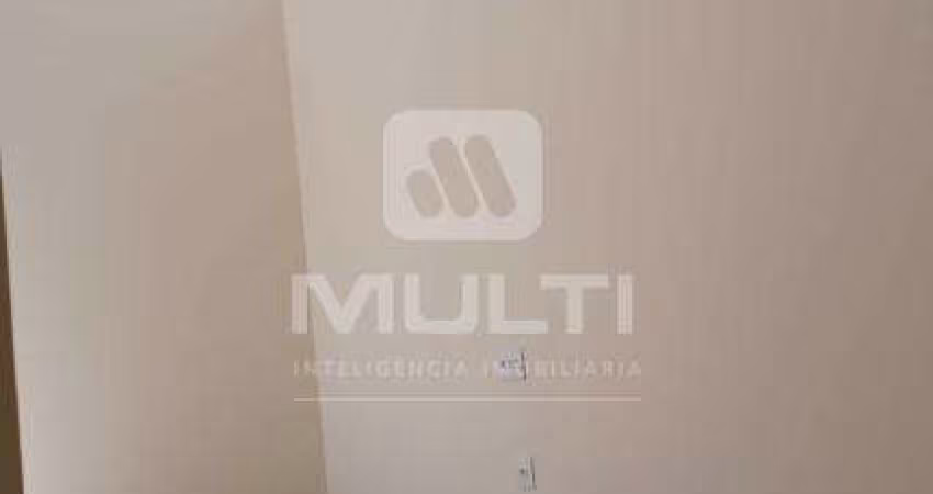 Casa com 2 quartos à venda no Parque Residencial do Camaru, Uberlândia 