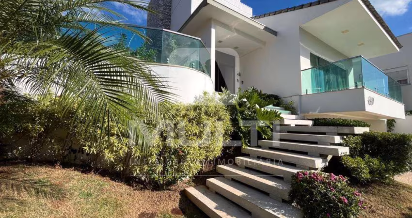 Casa em condomínio fechado com 5 quartos para alugar no Gávea, Uberlândia 