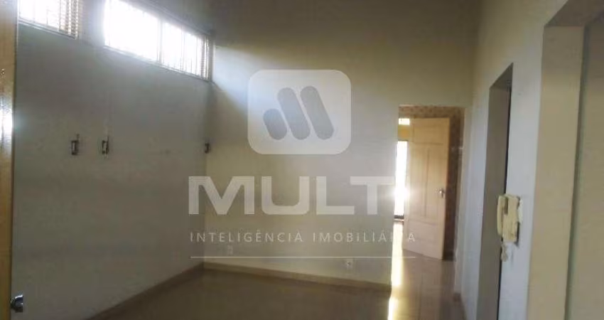 Casa comercial para alugar no Centro, Uberlândia 
