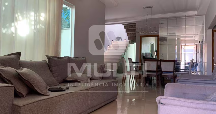 Casa com 4 quartos à venda no Buritis, Uberlândia 