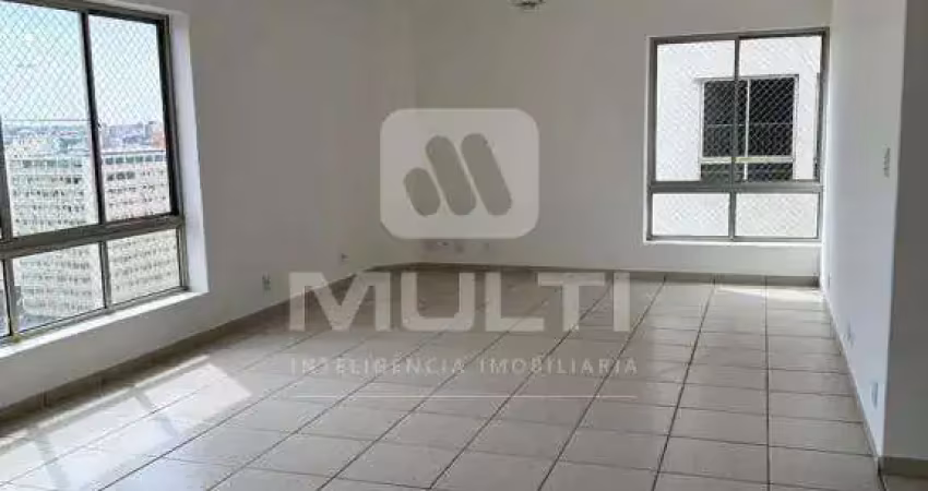 Apartamento com 3 quartos à venda no Centro, Uberlândia 