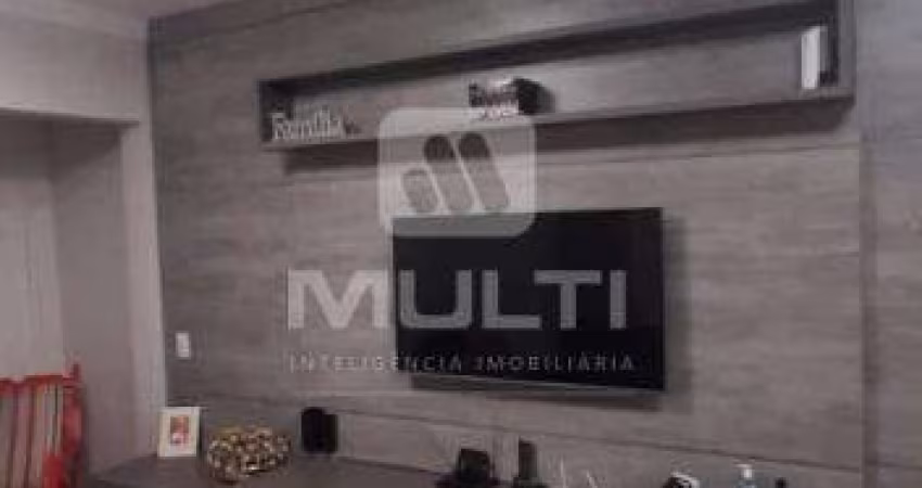 Apartamento com 3 quartos à venda no Presidente Roosevelt, Uberlândia 