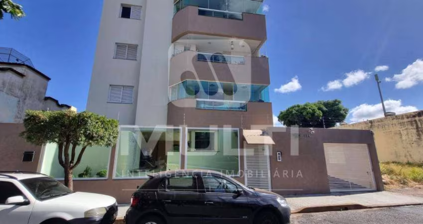 Apartamento com 3 quartos à venda no Cazeca, Uberlândia 