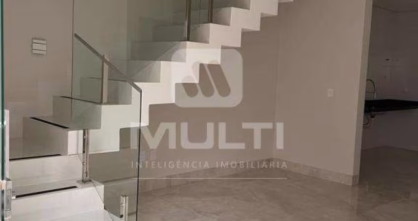 Casa com 3 quartos à venda no Grand Ville, Uberlândia 