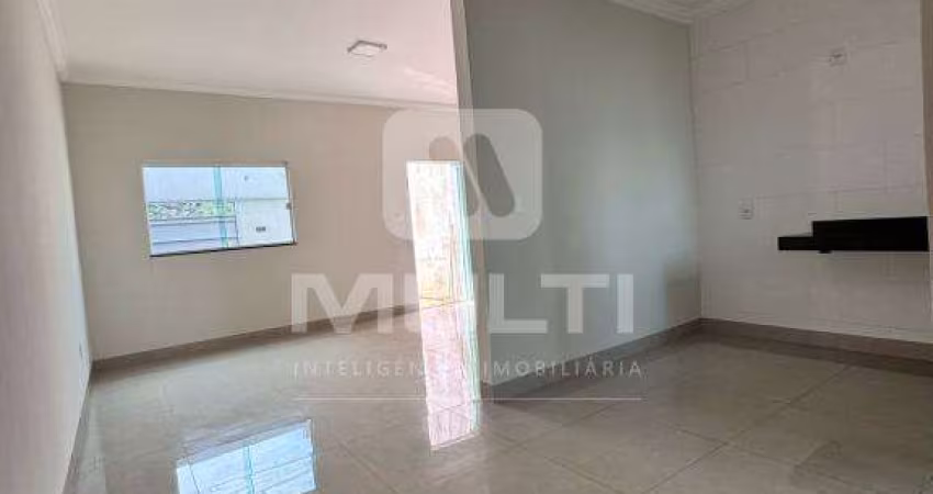 Casa com 2 quartos à venda no Jardim Brasília, Uberlândia 