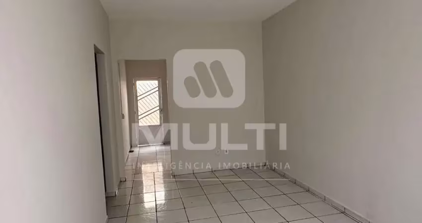 Casa com 2 quartos à venda no Santa Mônica, Uberlândia 
