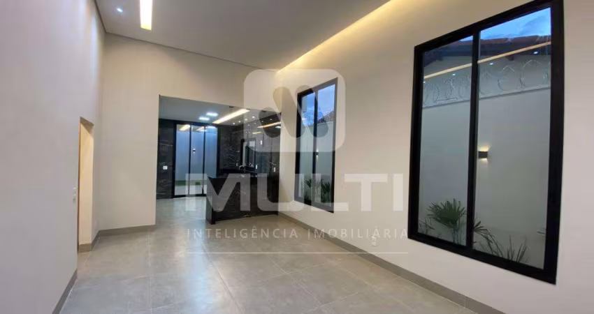 Casa com 3 quartos à venda em Granada, Uberlândia 