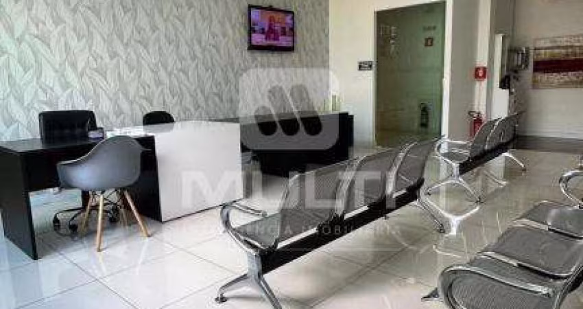 Ponto comercial à venda no Jardim Karaíba, Uberlândia 