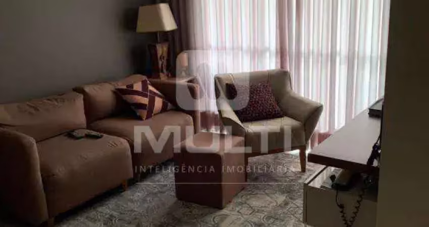 Apartamento com 3 quartos à venda no Osvaldo Rezende, Uberlândia 