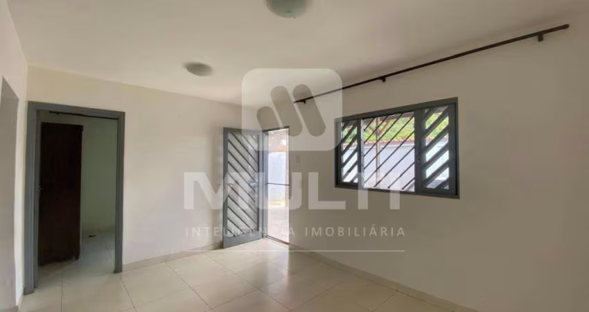 Casa com 5 quartos à venda no Jardim Auroras, Uberlândia 
