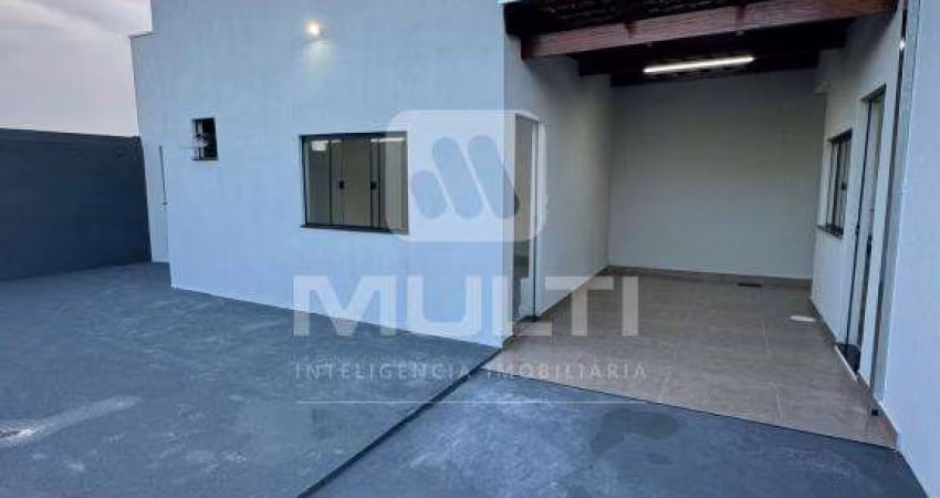Casa com 2 quartos à venda no Canaã, Uberlândia 