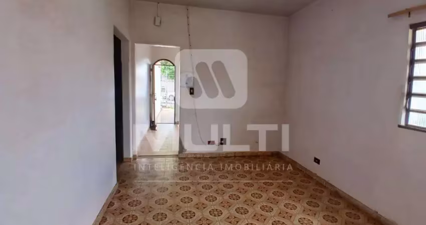Casa com 3 quartos à venda no Centro, Uberlândia 