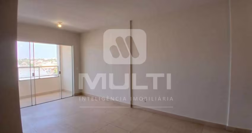 Apartamento com 3 quartos à venda no Presidente Roosevelt, Uberlândia 