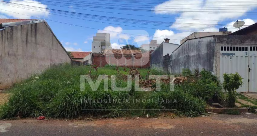 Terreno à venda no Santa Mônica, Uberlândia 