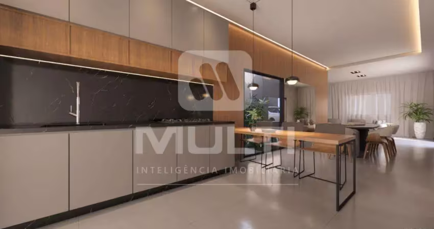 Casa com 3 quartos à venda na Cidade Jardim, Uberlândia 