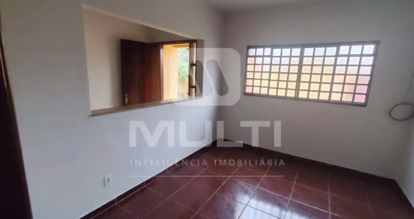 Casa com 3 quartos à venda no Santa Mônica, Uberlândia 