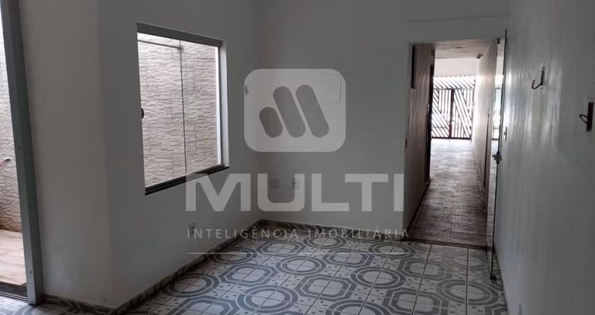 Casa comercial à venda no Jardim Patrícia, Uberlândia 