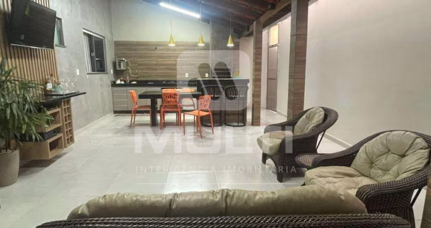 Casa com 6 quartos à venda no Jardim Ipanema I, Uberlândia 