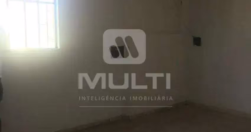 Casa com 7 quartos à venda no Jardim das Palmeiras, Uberlândia 