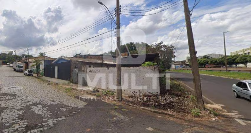 Terreno comercial à venda no Presidente Roosevelt, Uberlândia 