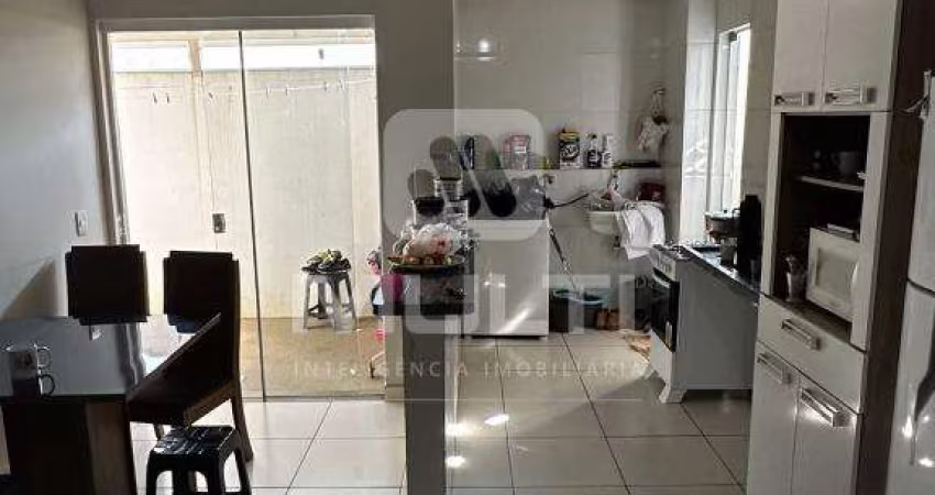 Apartamento com 2 quartos à venda na Cidade Jardim, Uberlândia 