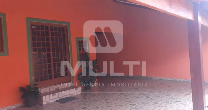 Casa com 4 quartos à venda em Granada, Uberlândia 