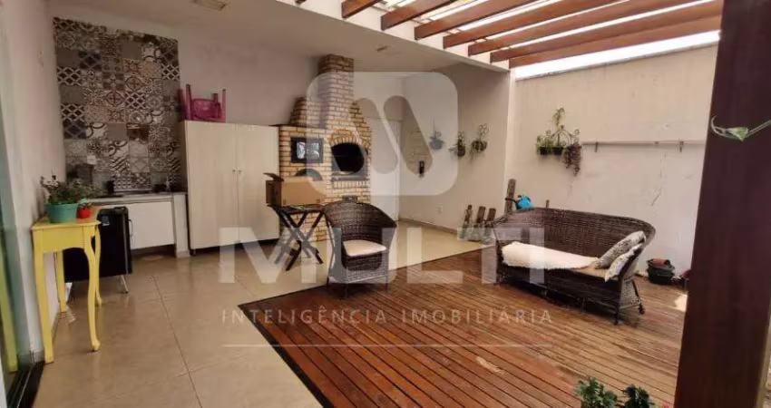 Casa com 3 quartos à venda no Novo Mundo, Uberlândia 