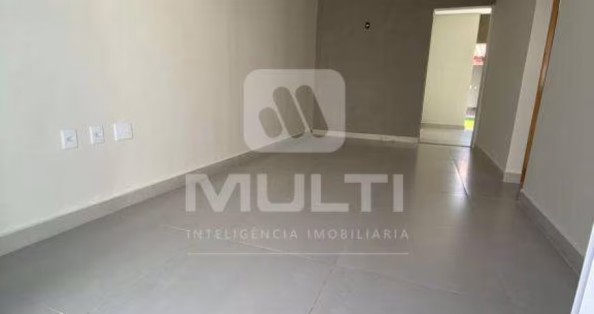 Casa com 4 quartos à venda no Canaã, Uberlândia 