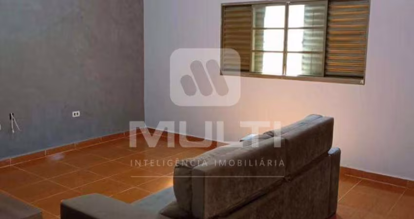 Casa com 3 quartos à venda no Jardim Botânico, Uberlândia 