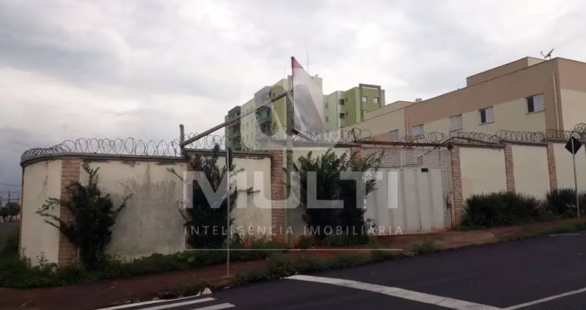 Terreno comercial à venda no Martins, Uberlândia 