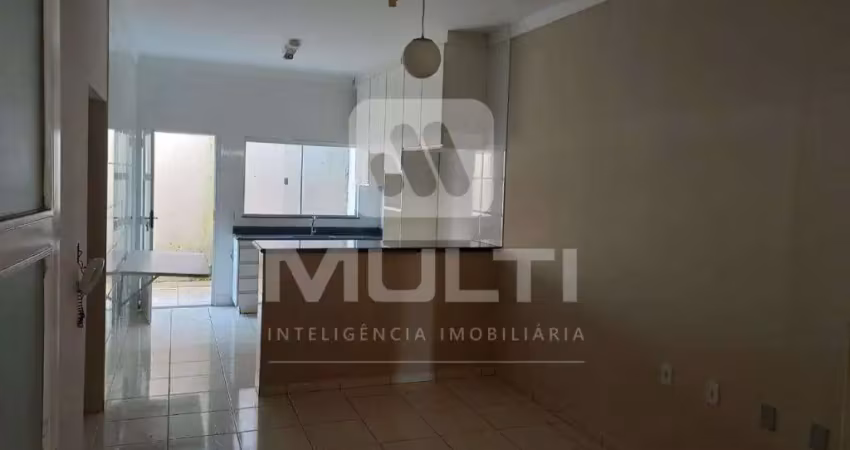 Casa com 2 quartos à venda no Jardim Holanda, Uberlândia 