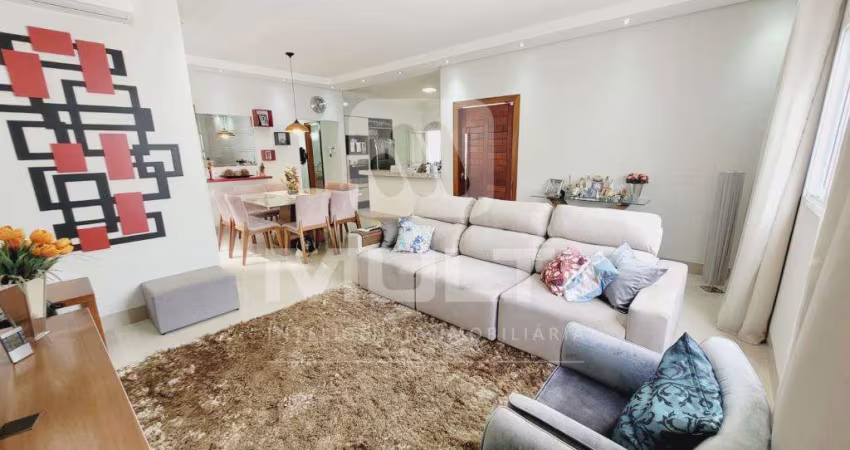 Casa com 3 quartos à venda no Jardim Inconfidência, Uberlândia 