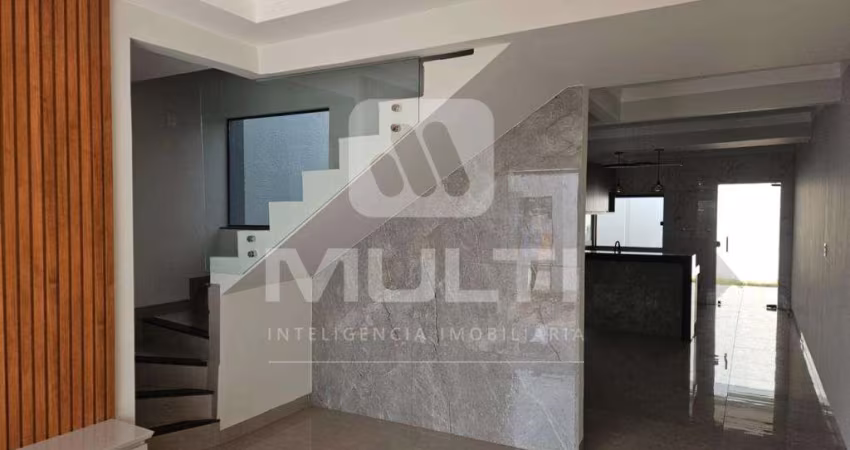 Casa com 3 quartos à venda no Aclimação, Uberlândia 