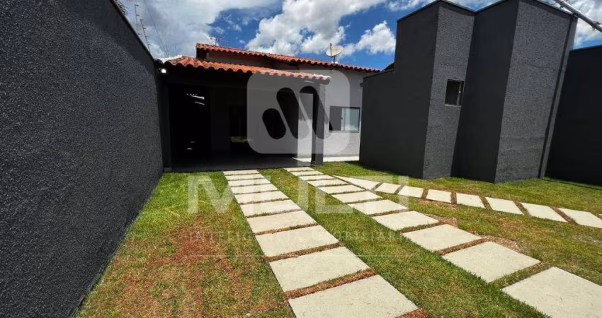 Casa com 3 quartos à venda no Jardim Europa, Uberlândia 