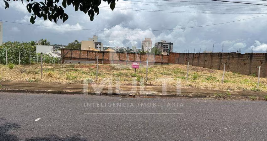Terreno comercial à venda no Morada da Colina, Uberlândia 
