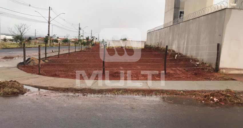 Terreno à venda no Loteamento Portal do Vale II, Uberlândia 