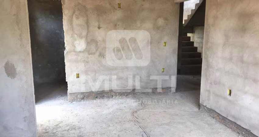 Casa com 4 quartos à venda no Nova Uberlândia, Uberlândia 