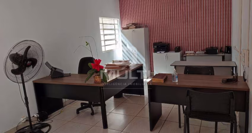 Casa comercial à venda no Centro, Uberlândia 