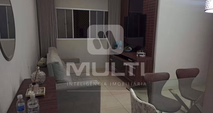 Apartamento com 3 quartos à venda no Chácaras Tubalina, Uberlândia 