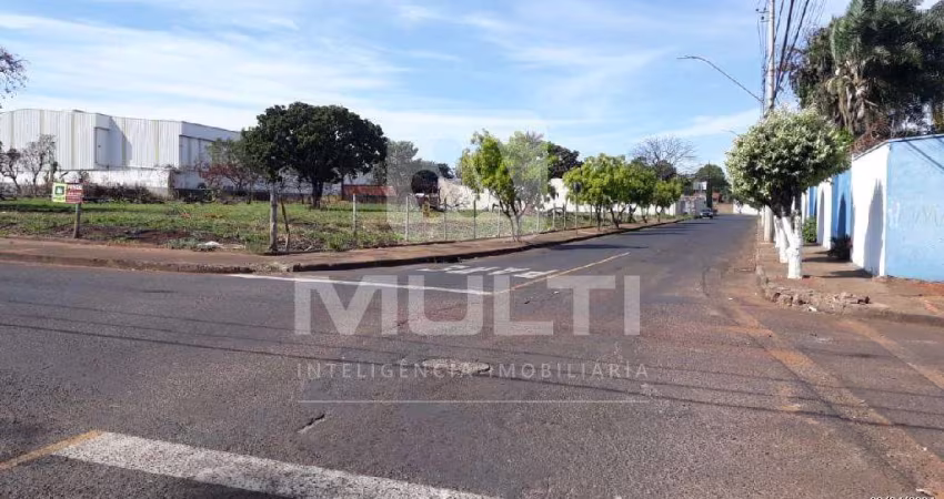 Terreno à venda no Chácaras Tubalina e Quartel, Uberlândia 